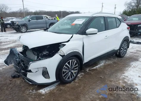2023 Nissan Kicks Sv Xtronic Cvt из США, поврежденный, VIN 3N1CP5CV9PL476213